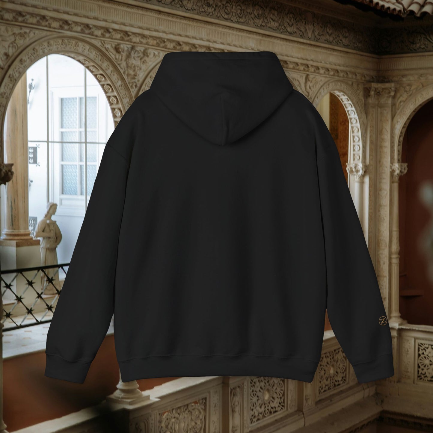 Bold & Classic Signature Pullover With Minimal NADERA Logo
