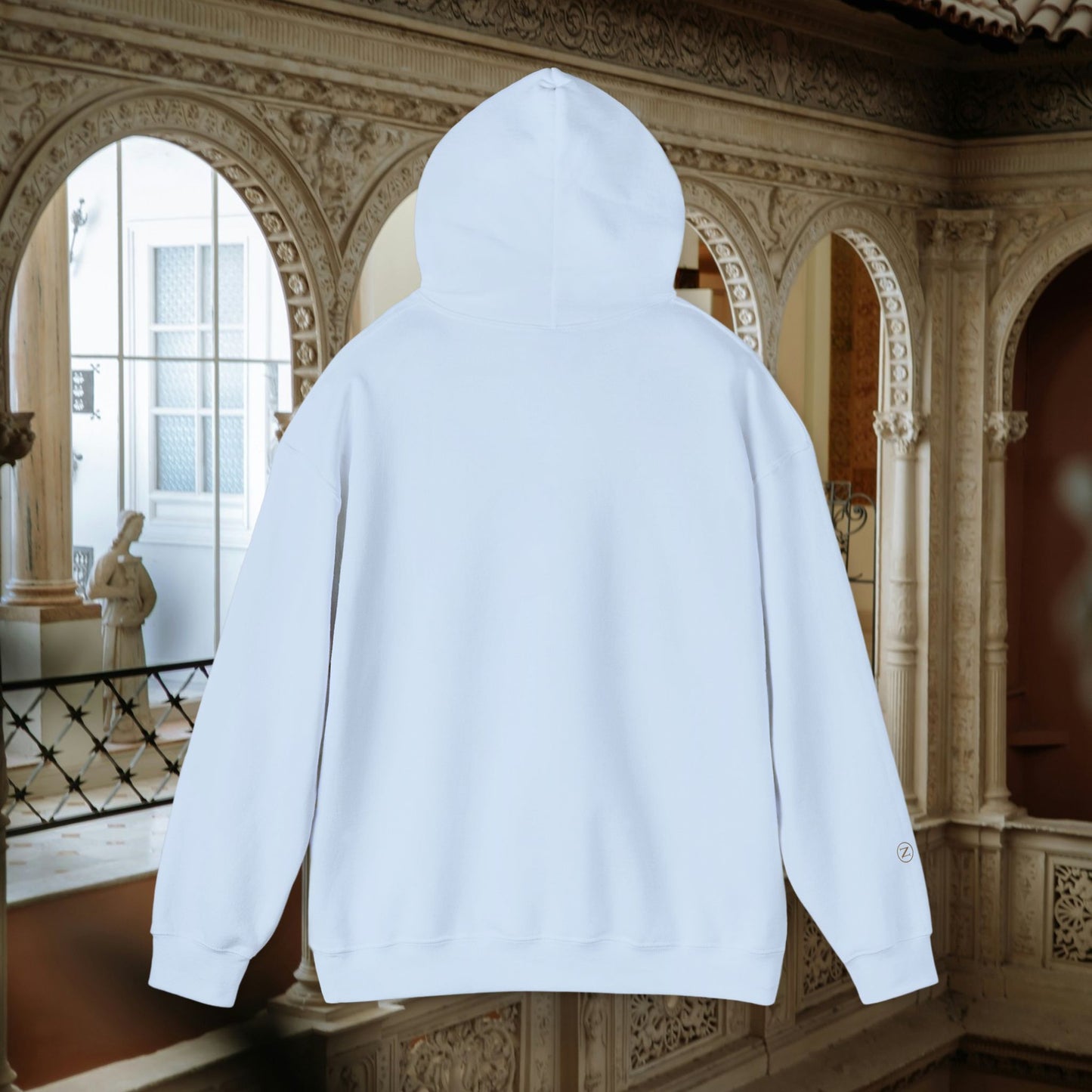 Bold & Classic Signature Pullover With Minimal NADERA Logo
