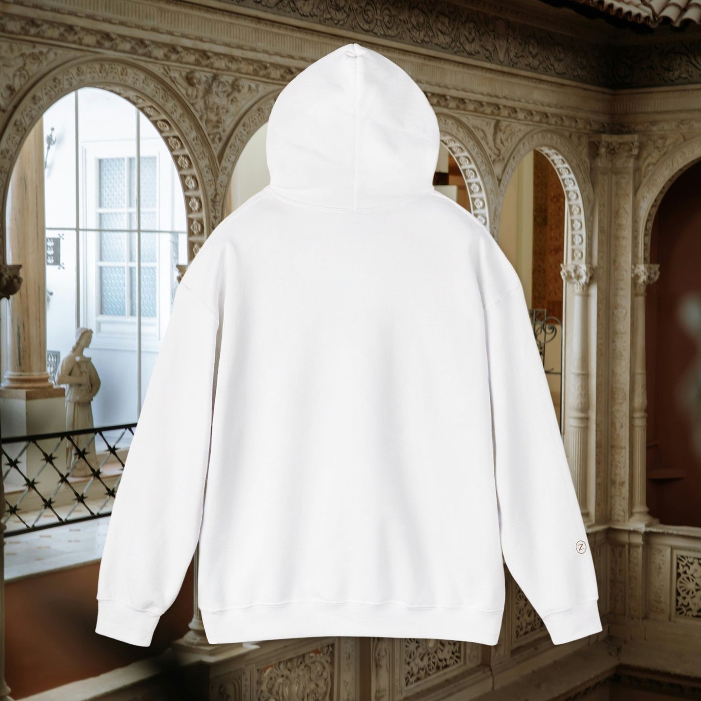 Bold & Classic Signature Pullover With Minimal NADERA Logo