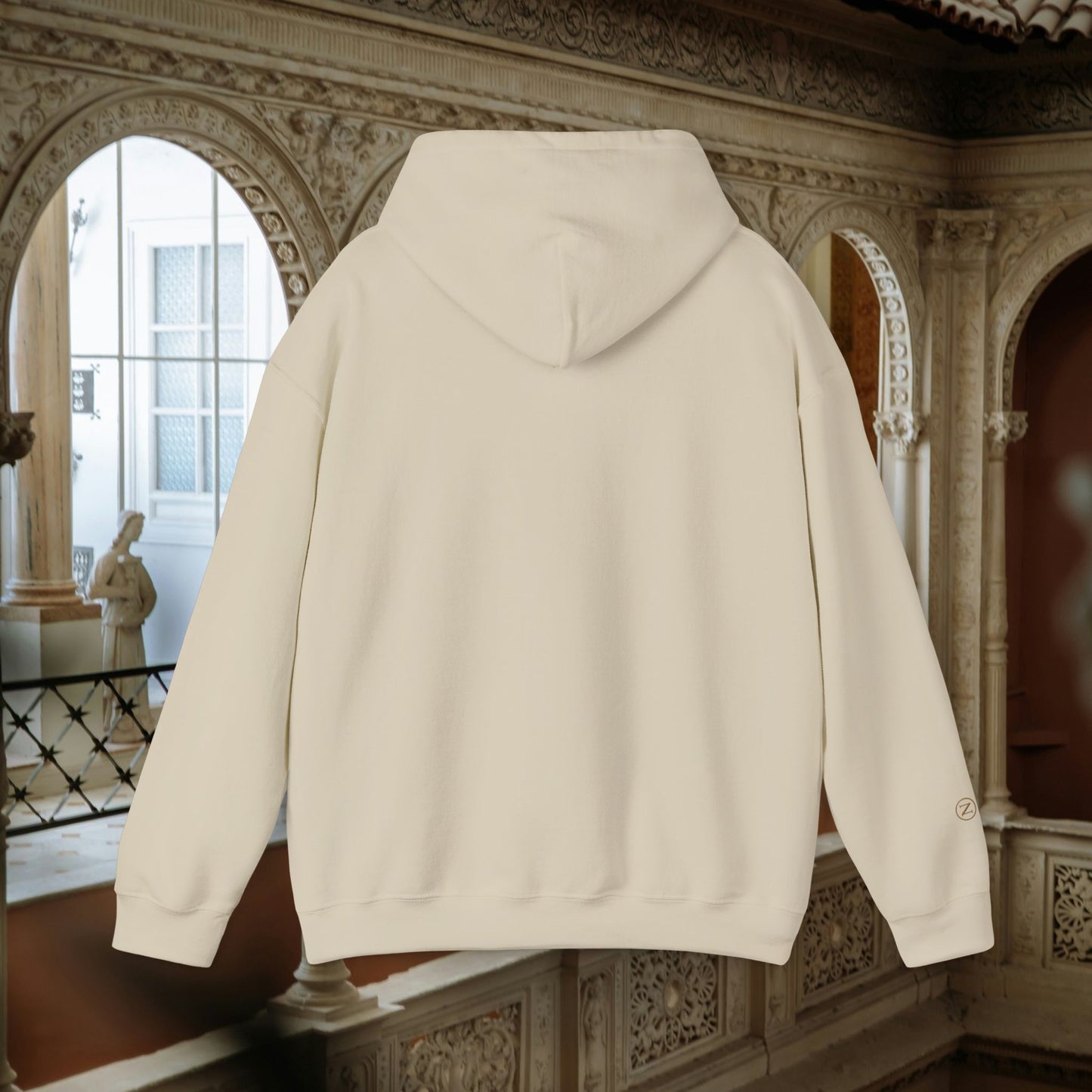 Bold & Classic Signature Pullover With Minimal NADERA Logo