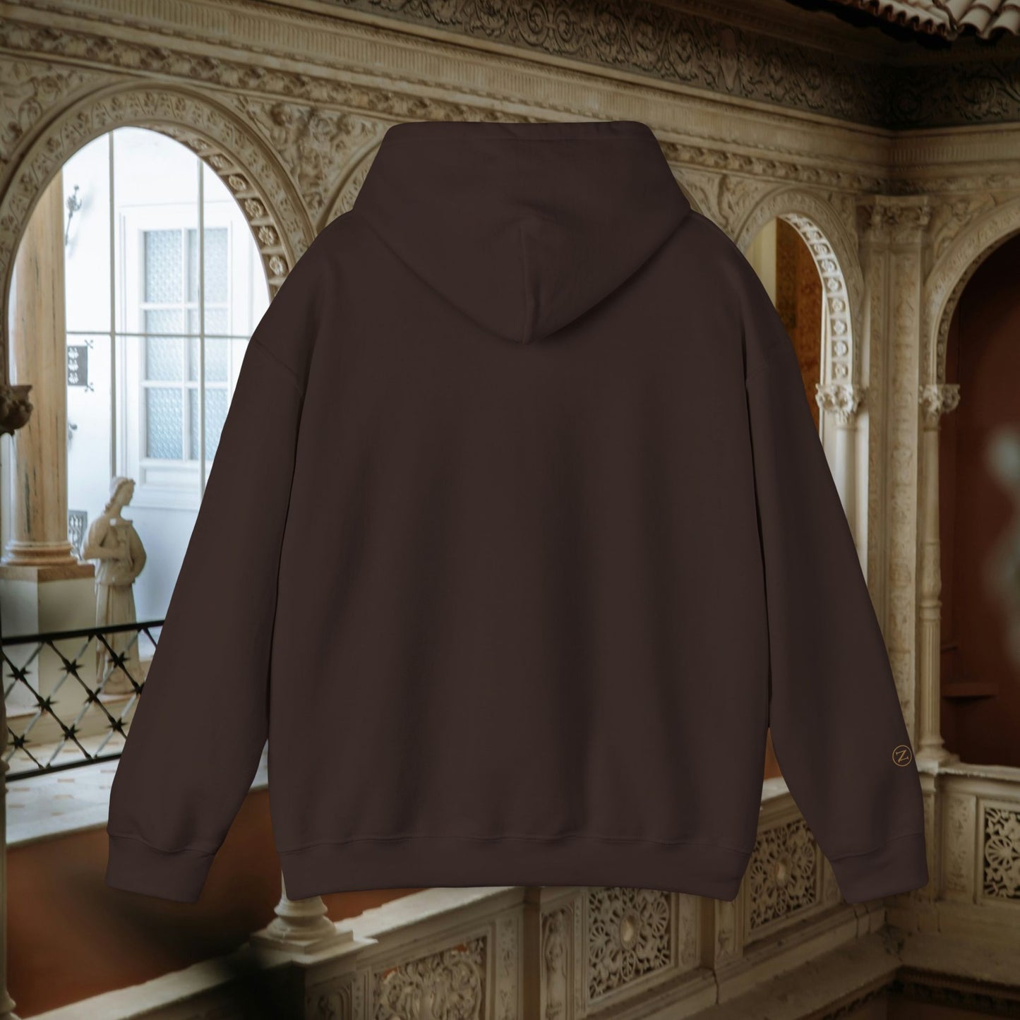 Bold & Classic Signature Pullover With Minimal NADERA Logo